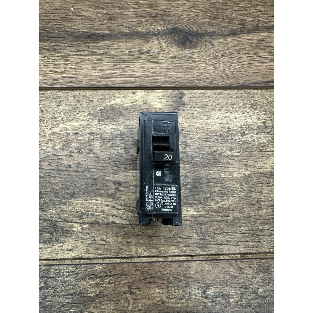 SIEMENS TYPE BL 20 AMP‎ BOLT-ON CIRCUIT BREAKER